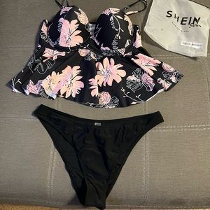 Shein brand new. XL tankini bathing suit.
